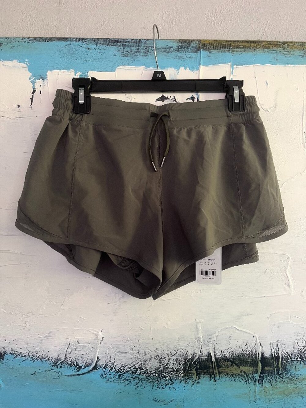 CRZ YOGA R406 Grey Sage Lined Running Shorts M 8/10 NWT